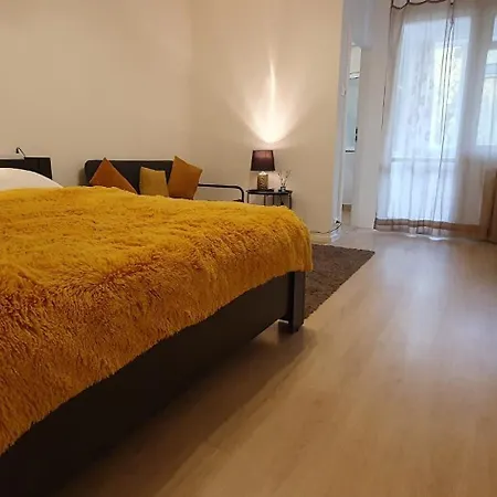 Апартаменты Break Park Бухарест